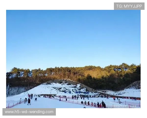 冬季滑雪胜地开放时间全攻略与最佳出行安排指南